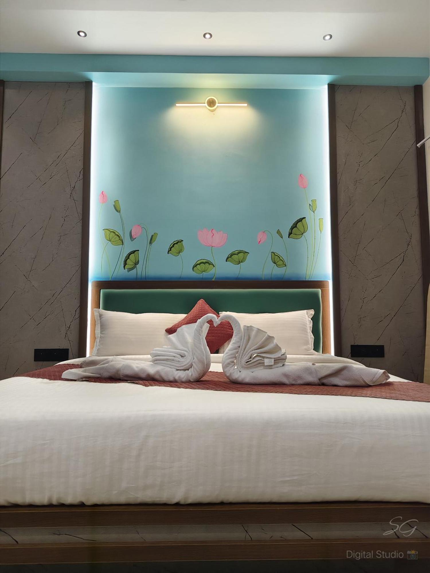 Shree Jalaram Resort Kodāe Kültér fotó
